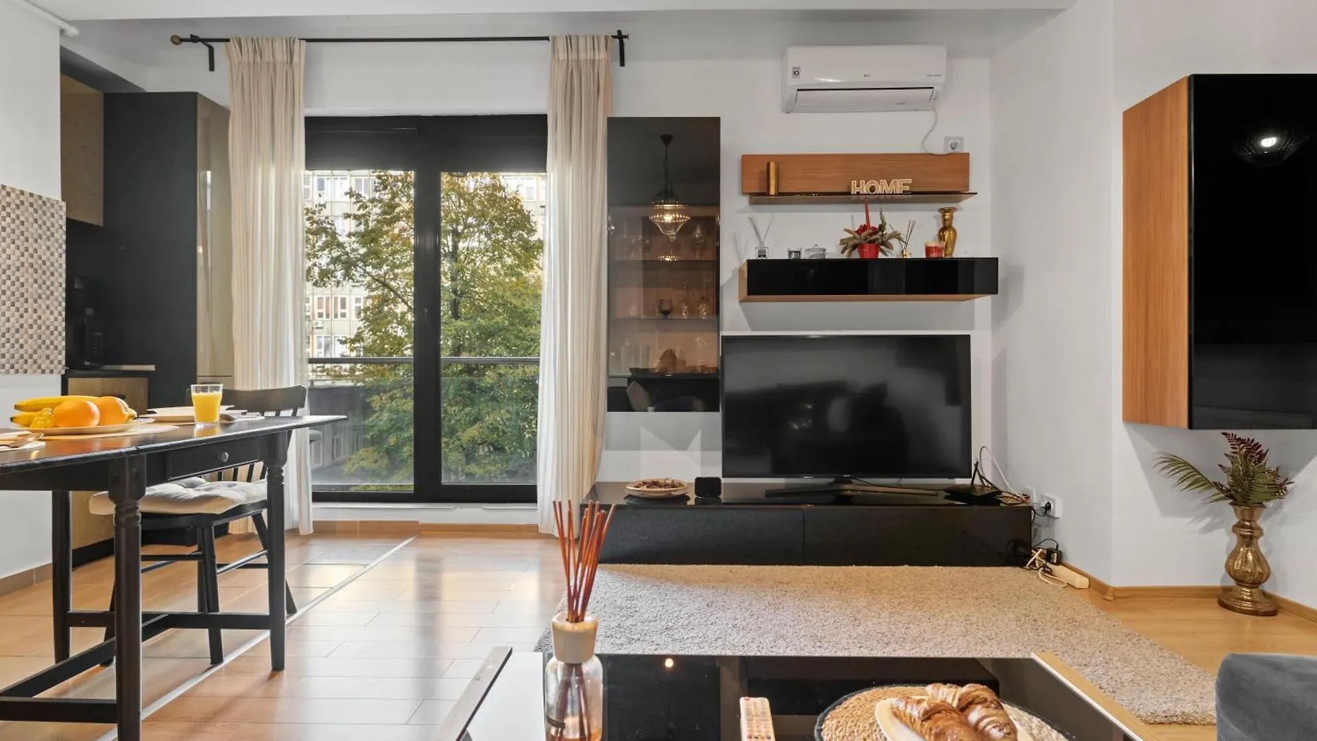 Bucharest Heart Hideaway Apartment
