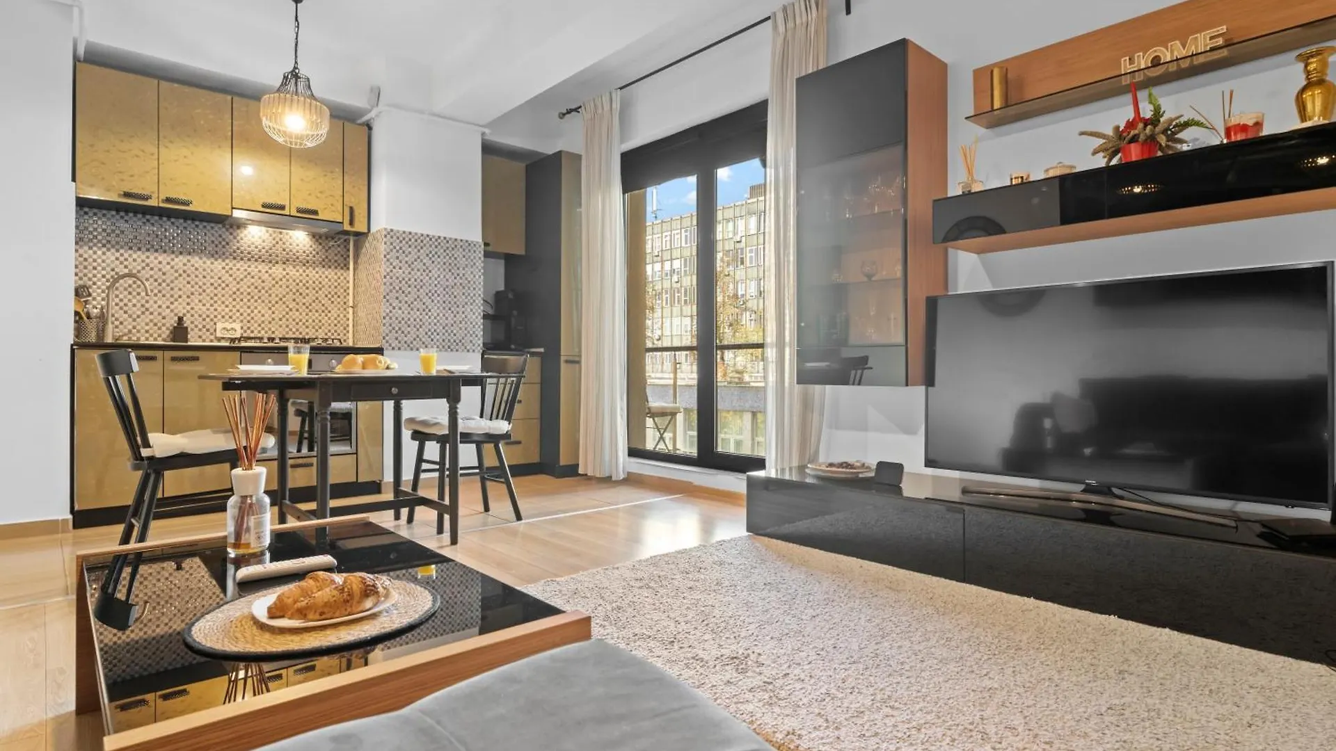Bucharest Heart Hideaway Apartment 0*,  Romania